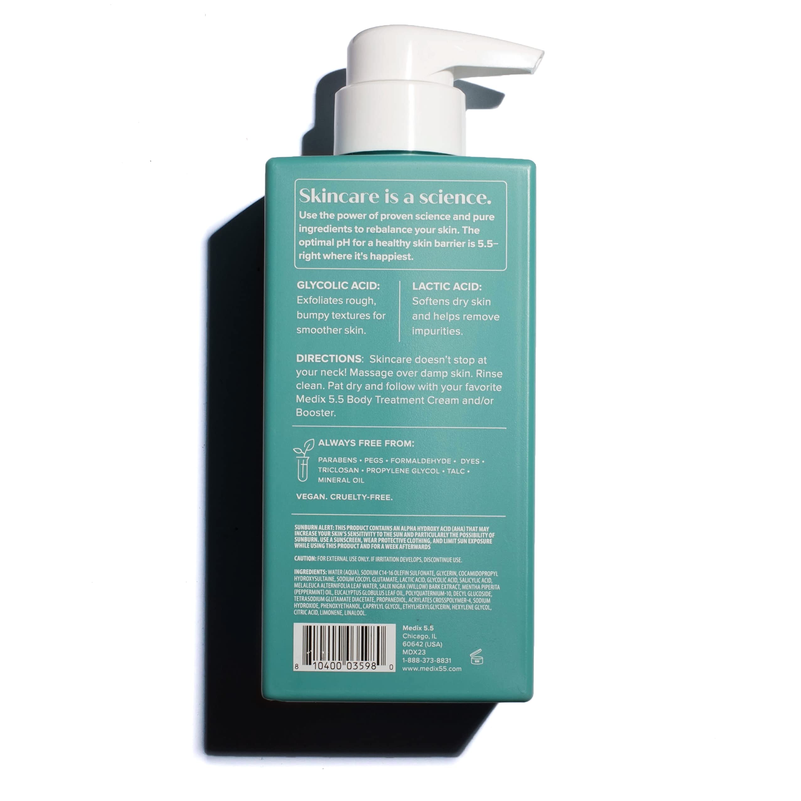 Medix 5.5 unboxing scene with wash and cream.