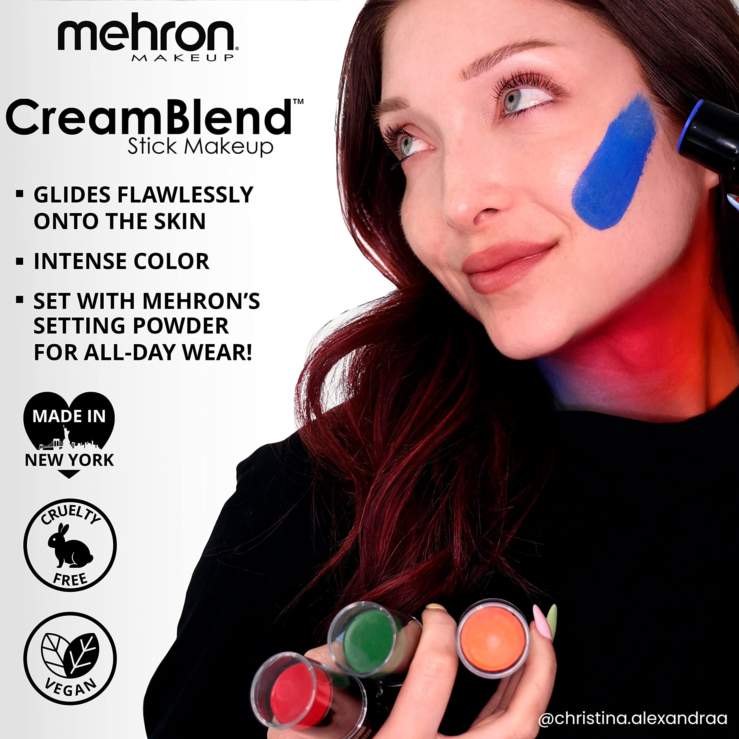 Vitamin E and Aloe Vera-infused formula in Mehron CreamBlend Stick for skin comfort