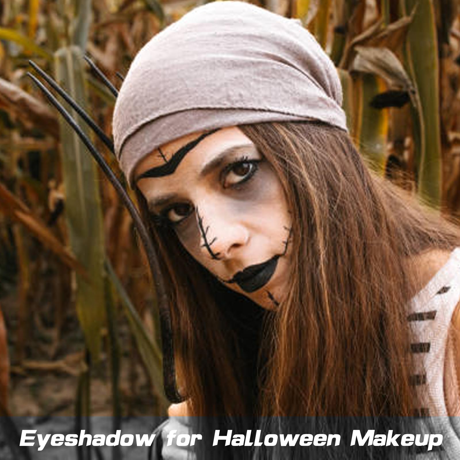 Matte finish of MEICOLY Macaron Grey Eyeshadow for a soft, defined look.