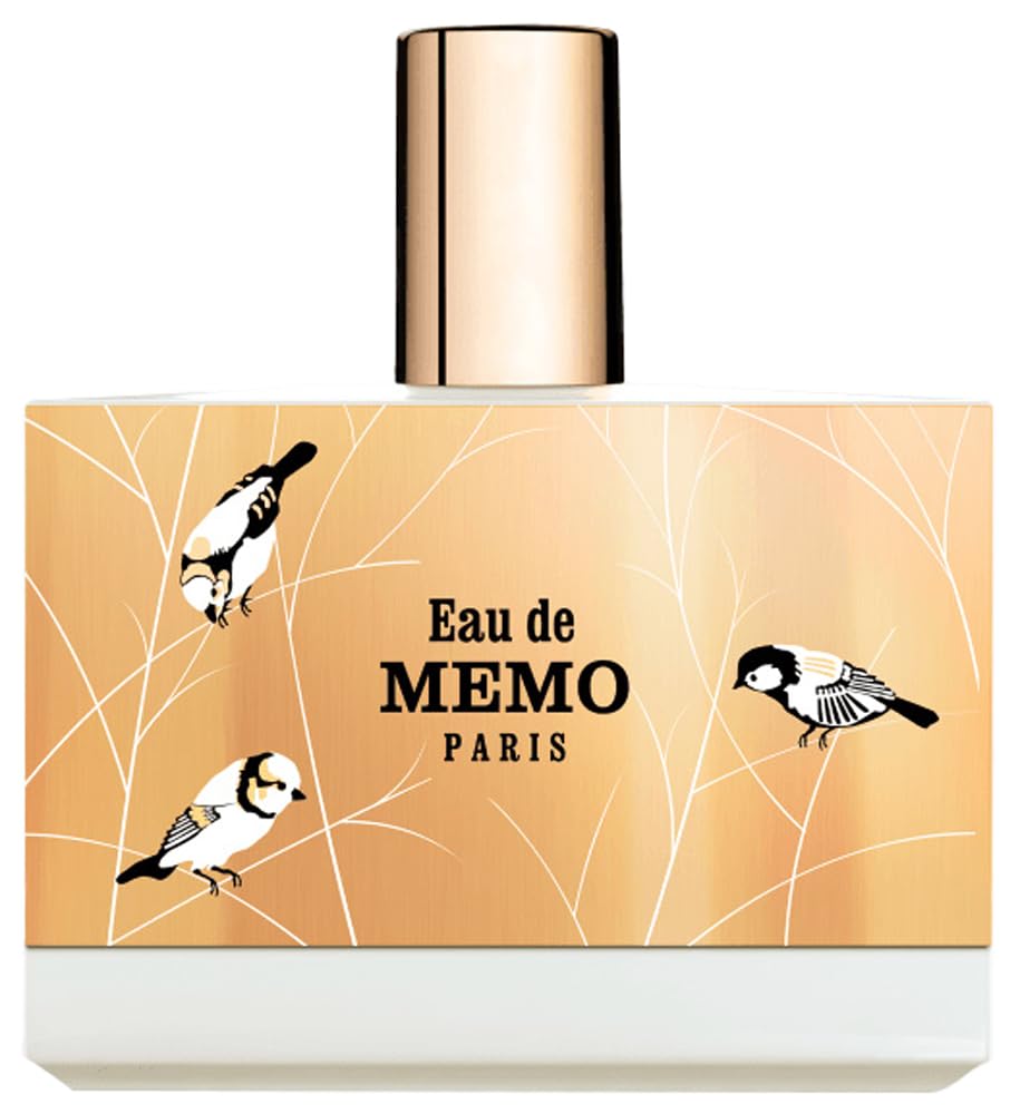 Memo Paris Eau de Memo bottle close-up, highlighting fresh bergamot and green tea notes.