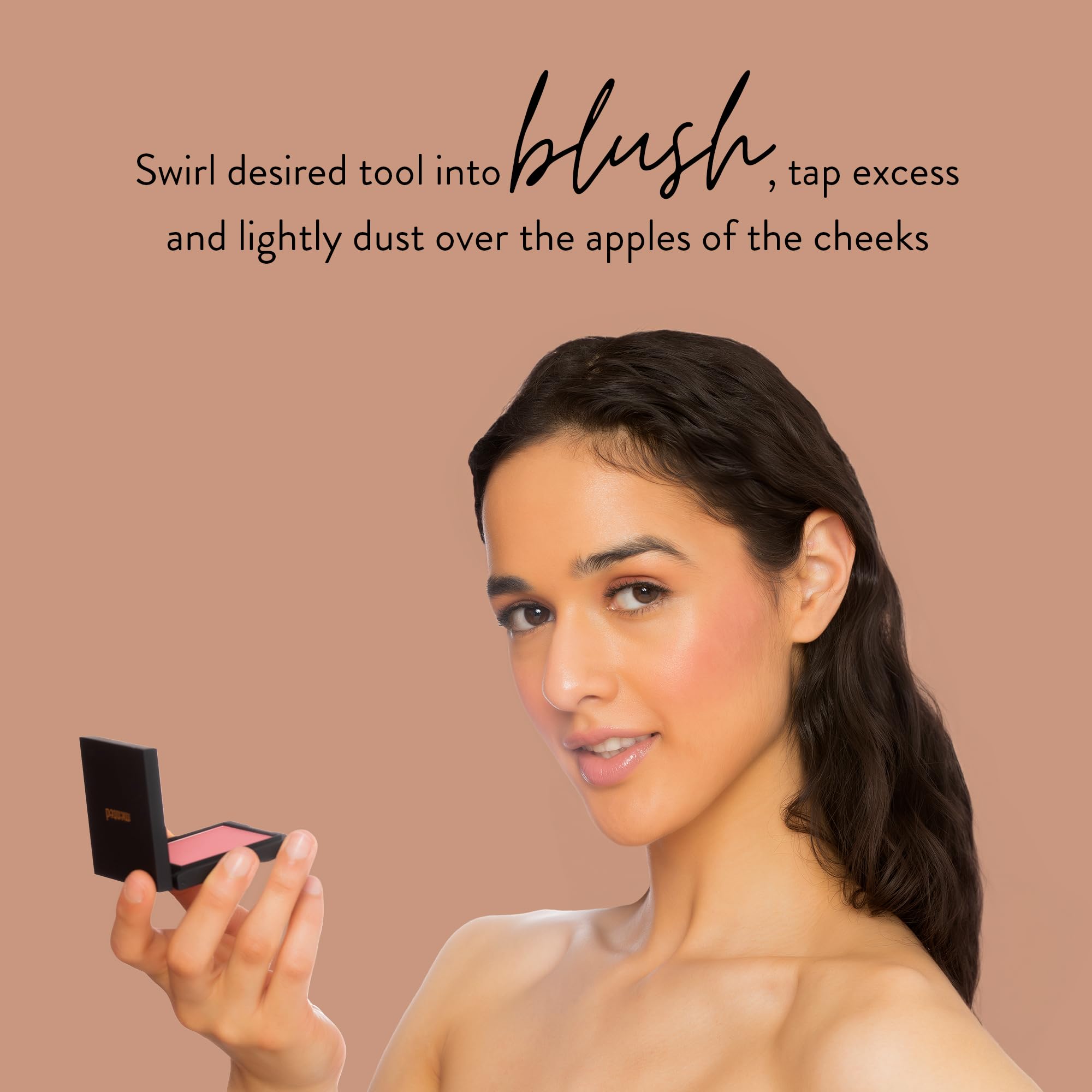 Back packaging lists ingredients and usage tips for lasting wear.