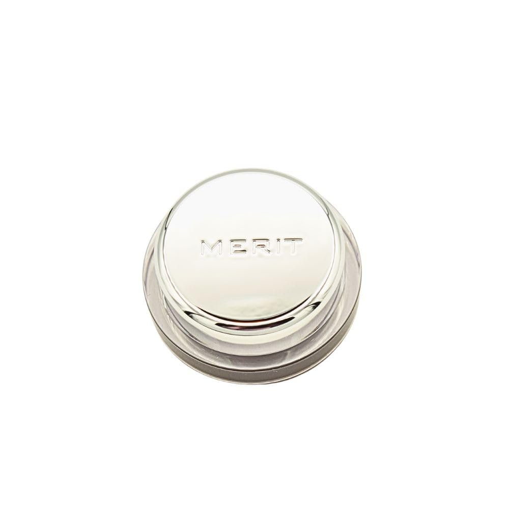 Merit Solo Shadow Eyeshadow Sartorial Bronze blended shows seamless lid blending.