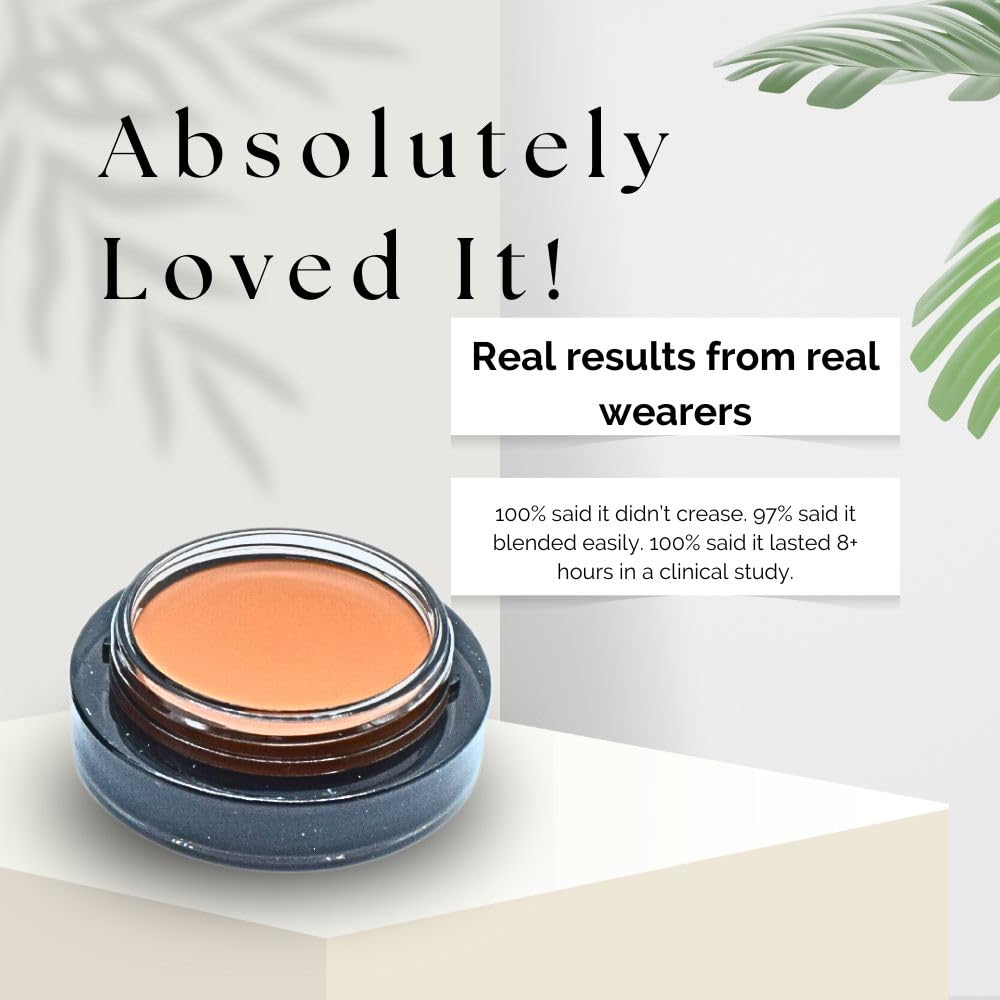 Merit Solo Shadow Vachetta soft-matte look good for day-to-night.