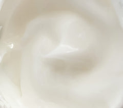 Merlot shea butter formula delivers rich moisture for day and night.