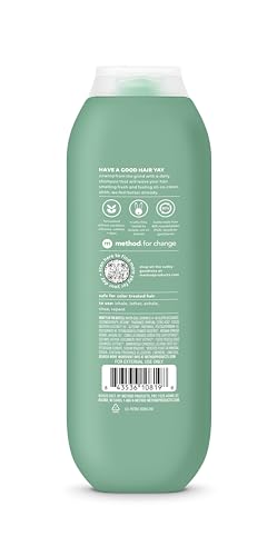 Method Everyday Shampoo green tea foam shot highlighting fresh, invigorating scent.