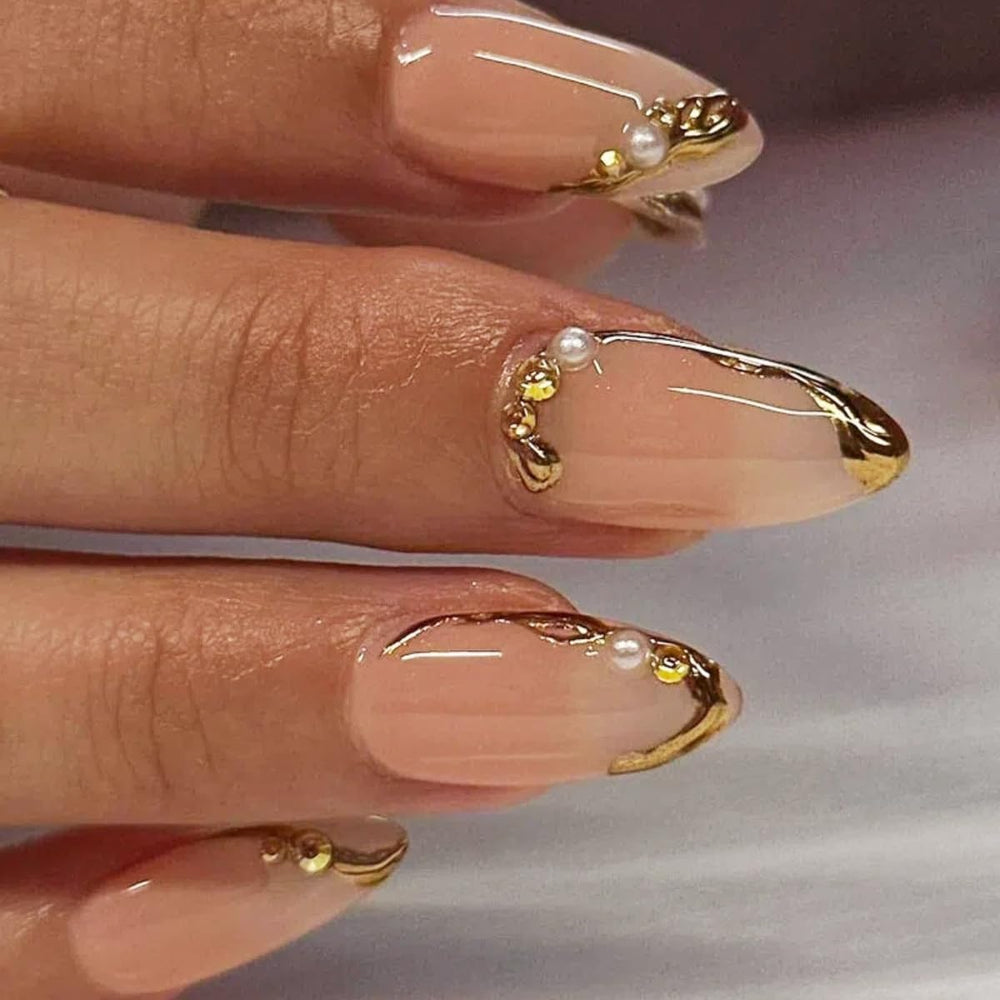 Meticula glossy full-cover press-on nails deliver quick, flawless manicure.