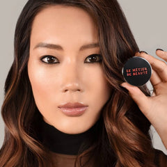 MĒTIER Peau Vierge Concealer buildable coverage targets blemishes.