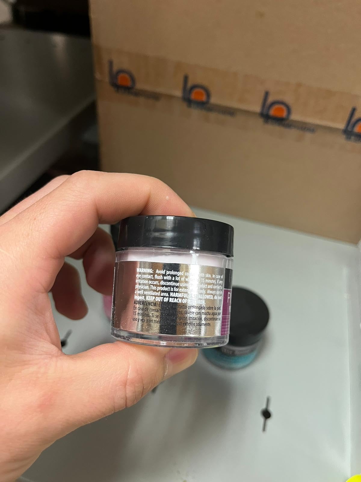 Mia Secret 0.227kg package weight highlighting shipping details.