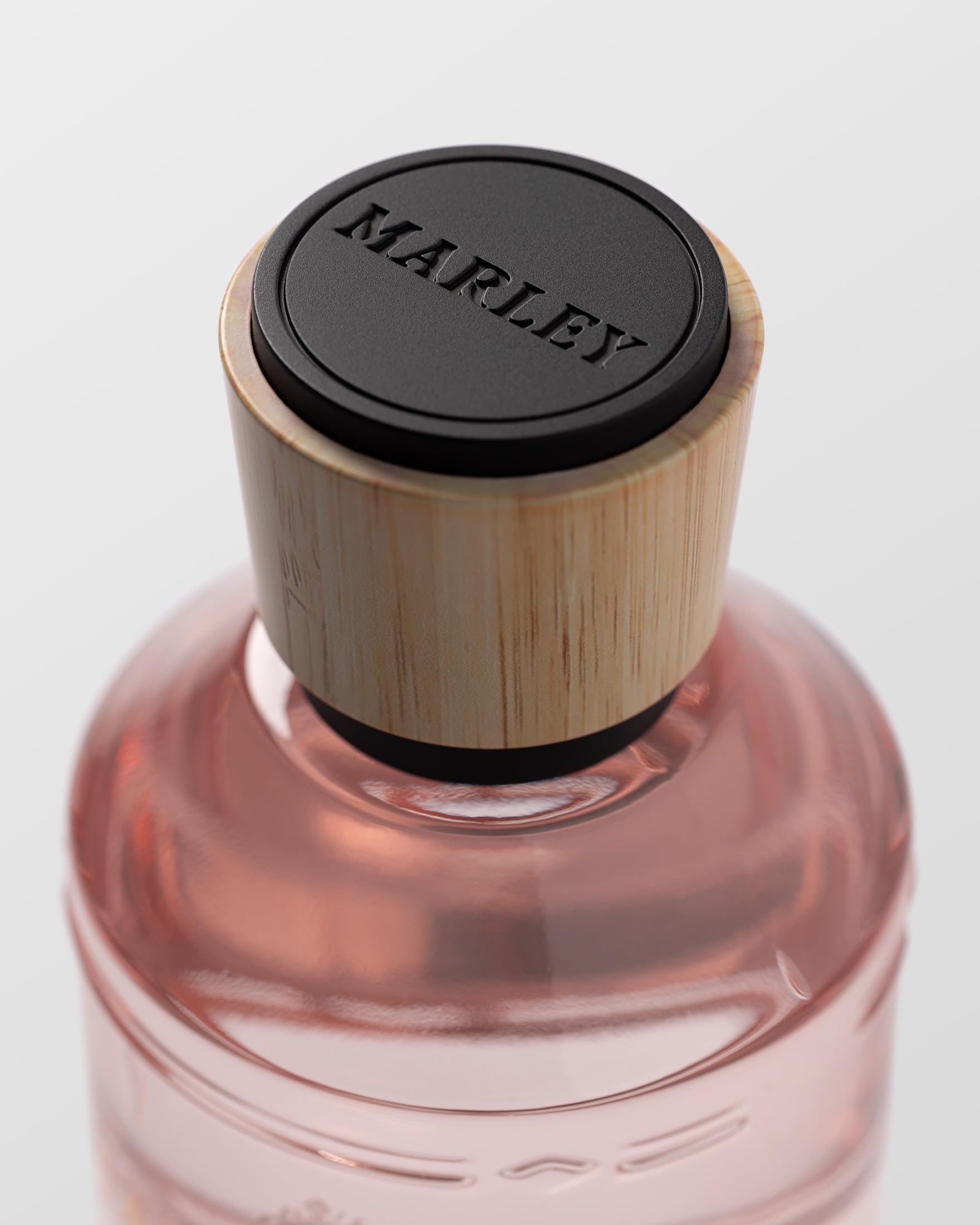 Michael Malul Marley Satisfy My Soul bottle side view, elegant packaging and inviting aroma