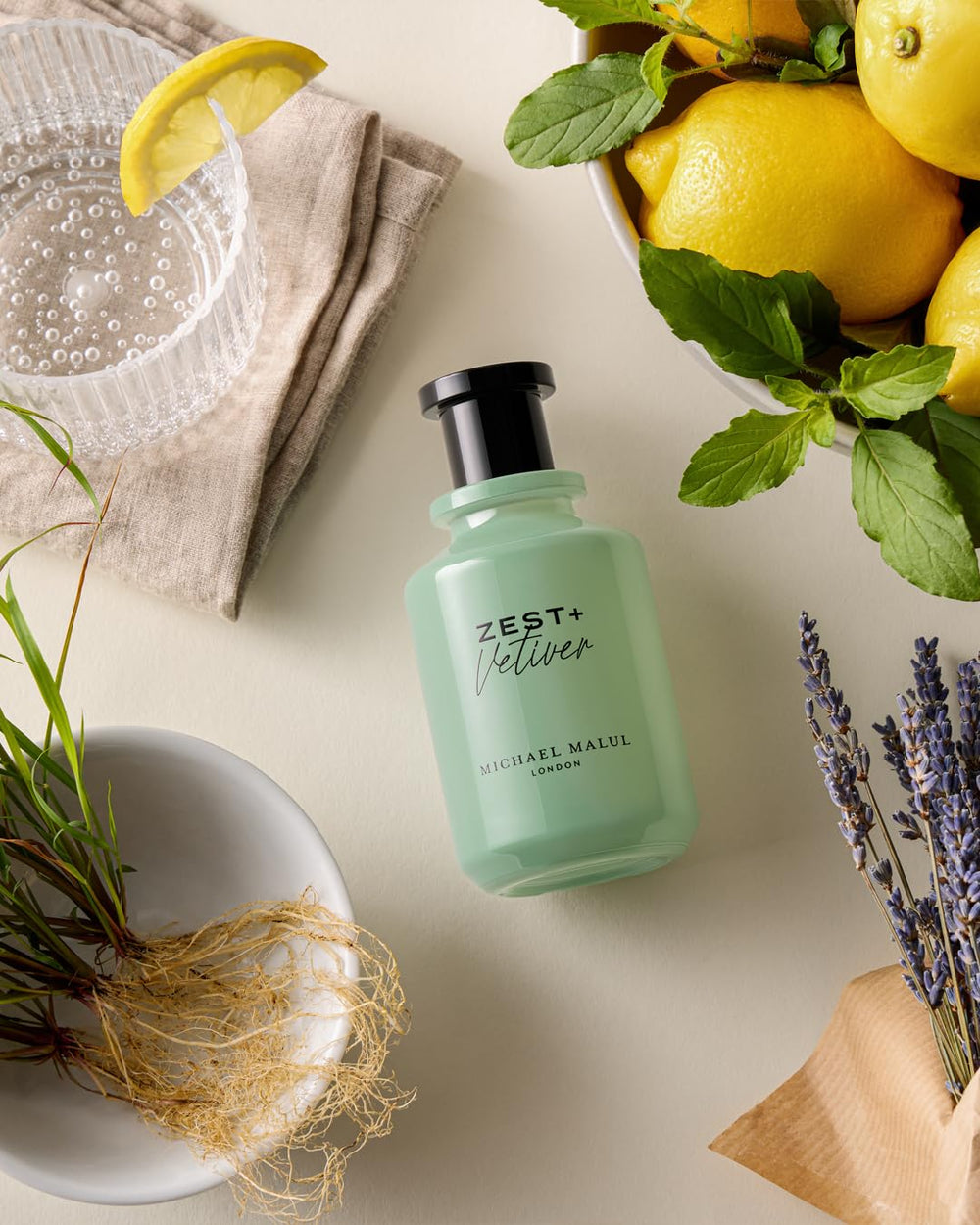 Woody base notes bring warmth and lasting presence into evening settings.