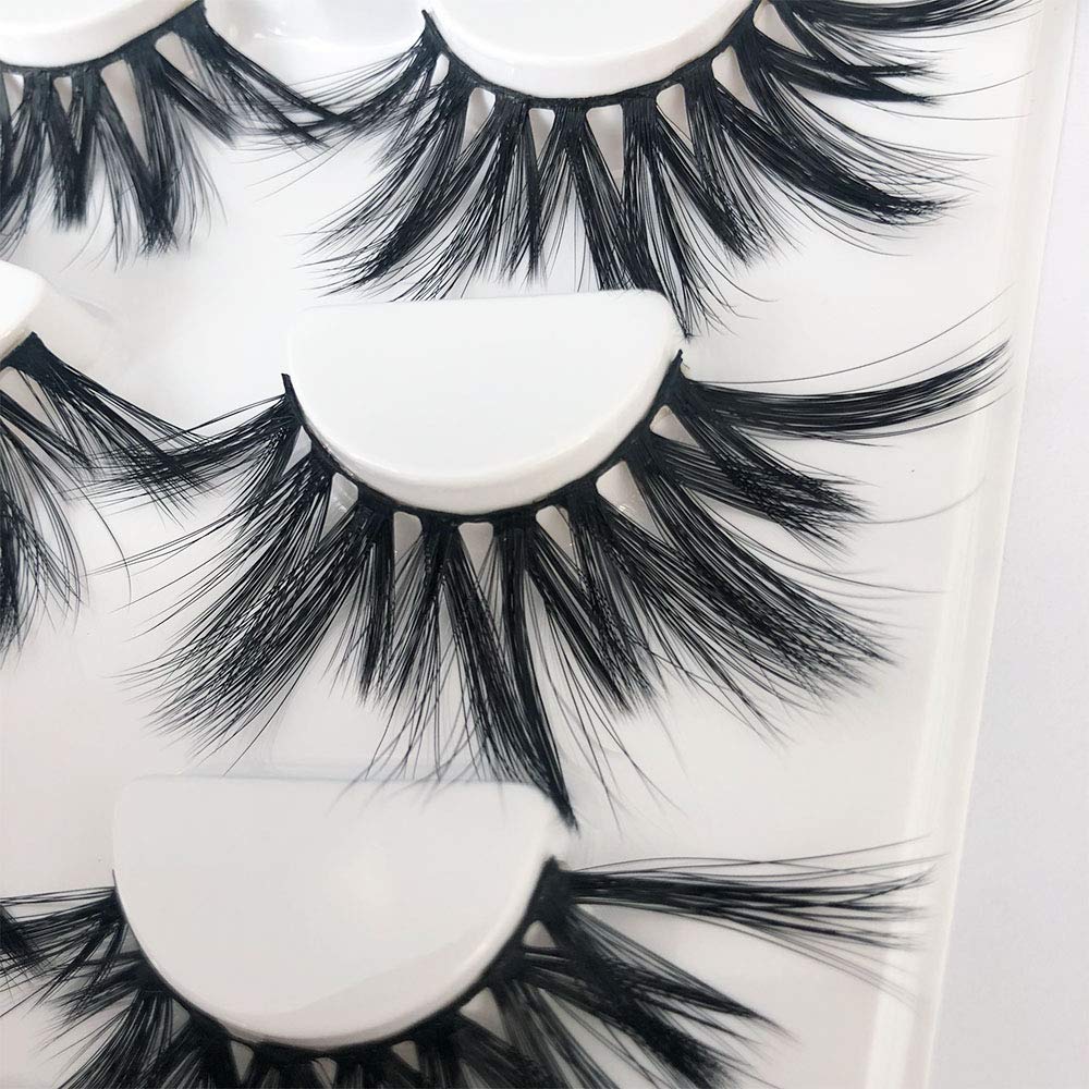 Mikiwi Lashes handmade eyelash set crafted with care.