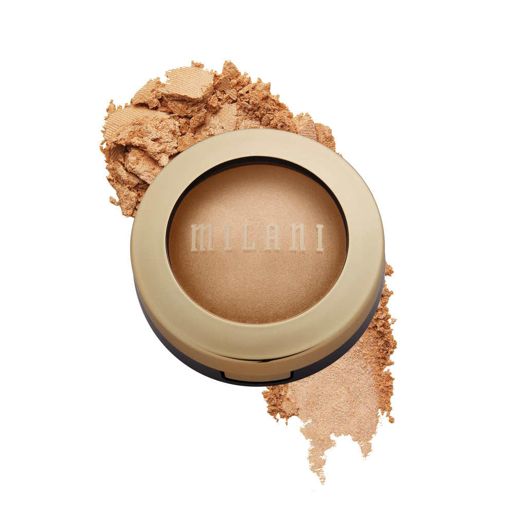Milani Champagne D'Oro baked highlighter compact delivers a buildable, radiant glow.