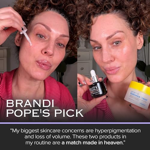 Silky texture of mimmua Volume Up Serum glides smoothly onto skin