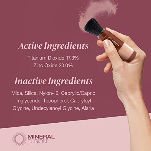 Mineral Fusion built-in brush applicator provides easy, precise coverage for any skin tone.
