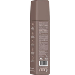 MINETAN Ultra Dark application mitt demonstrating streak-free self-tan technique.