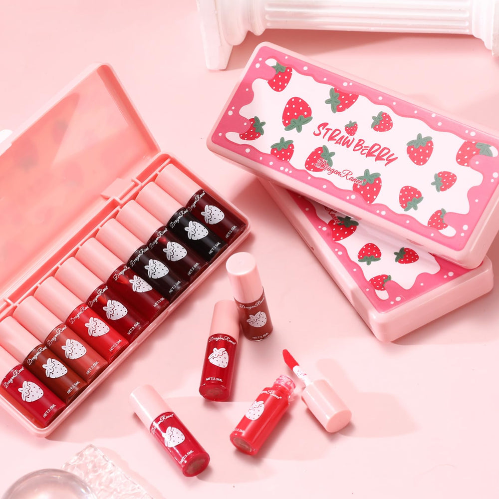 Miniling lightweight, long-lasting waterproof lip tint on lips