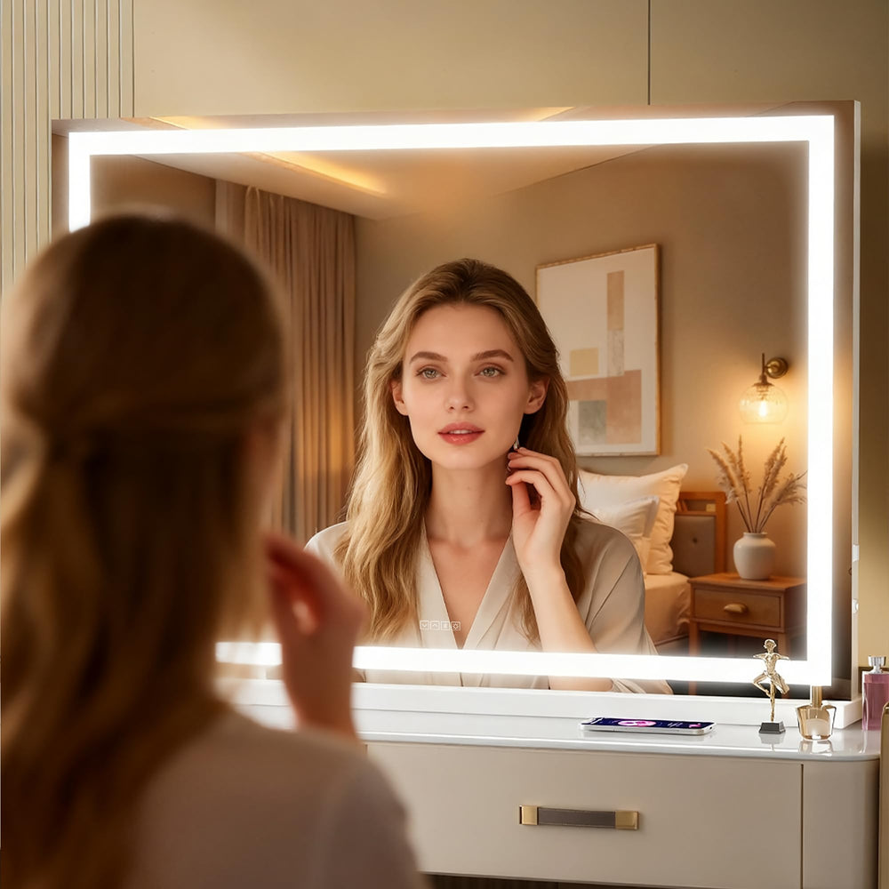 MINISO vanity mirror with explosion-proof safety design for peace of mind