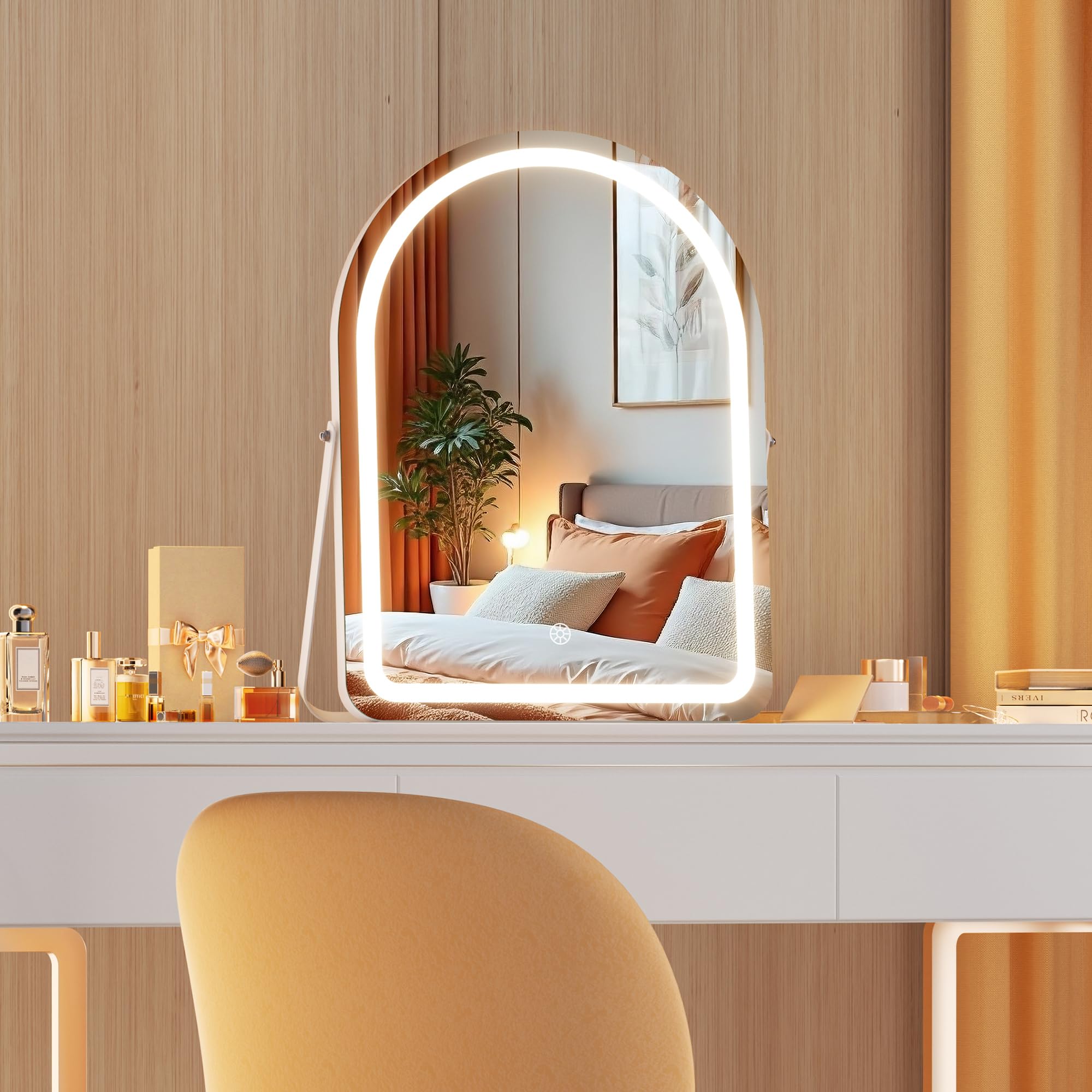 MINISO vanity mirror wide coverage reduces blind spots.