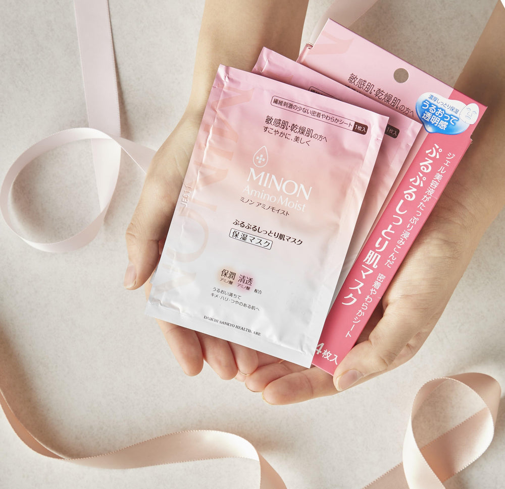 Travel-friendly Minon Amino Moist mask pack with compact foil pouch for on-the-go care