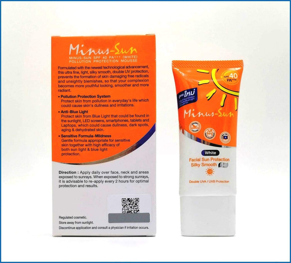 Minus Sun Pollution Protection Mousse application demonstrates easy daily spread