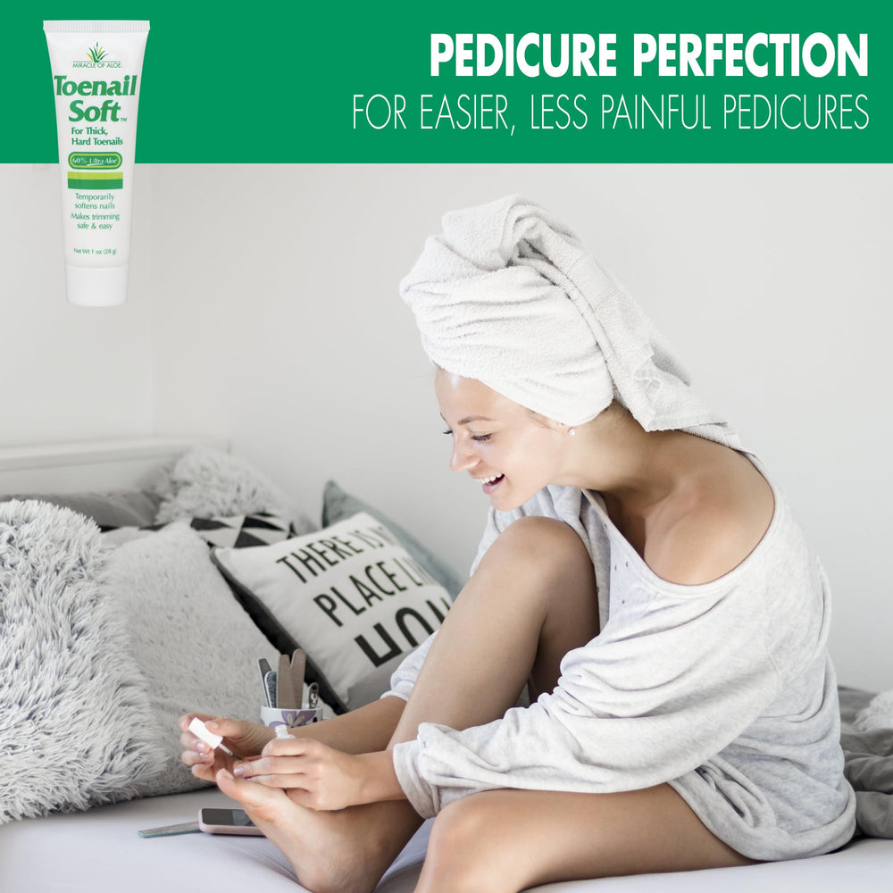 Close-up of non-greasy Miracle of Aloe cream texture.