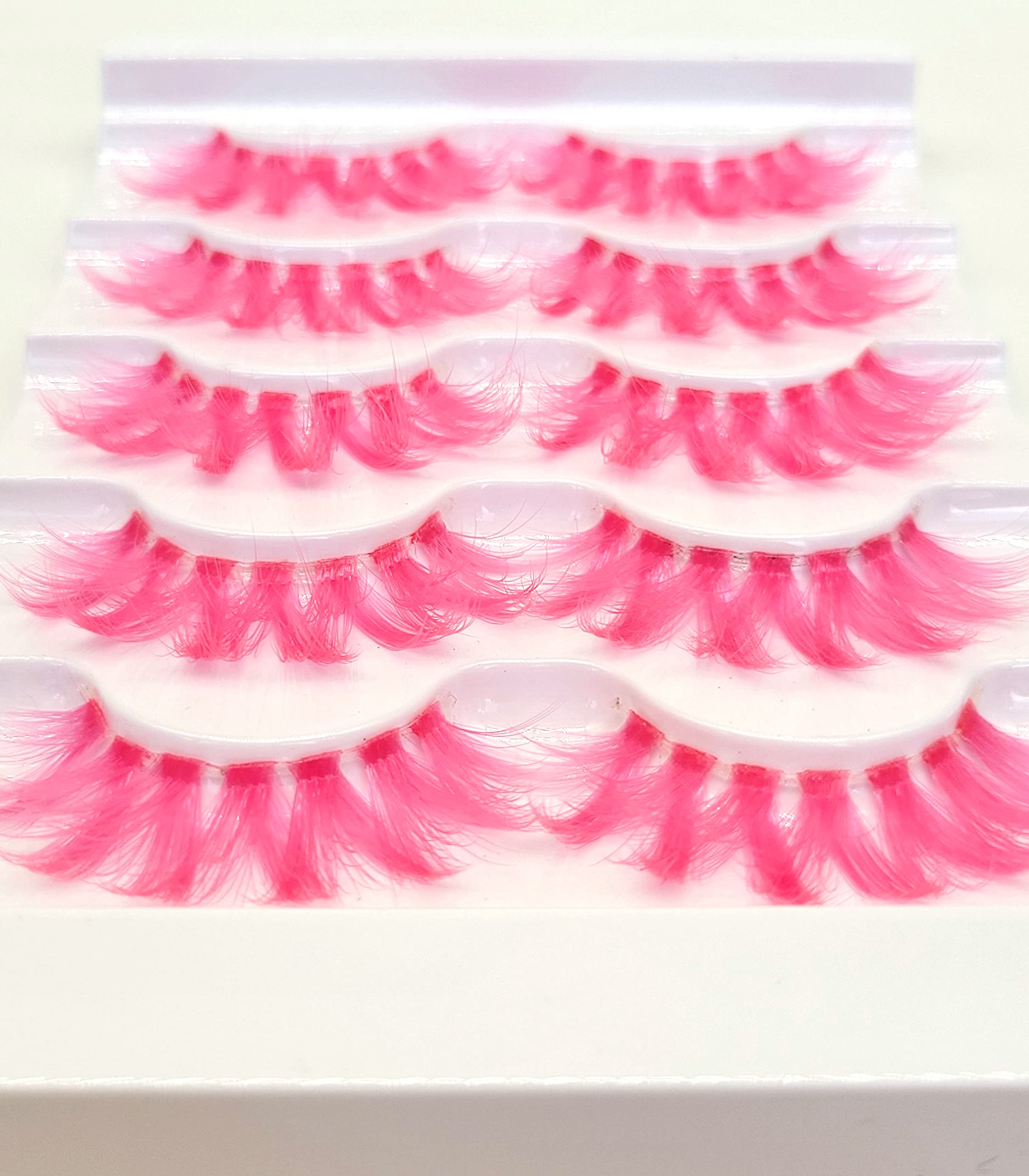 MISSLADY FM303 pink lashes pack open showcases lightweight, invisible bands.