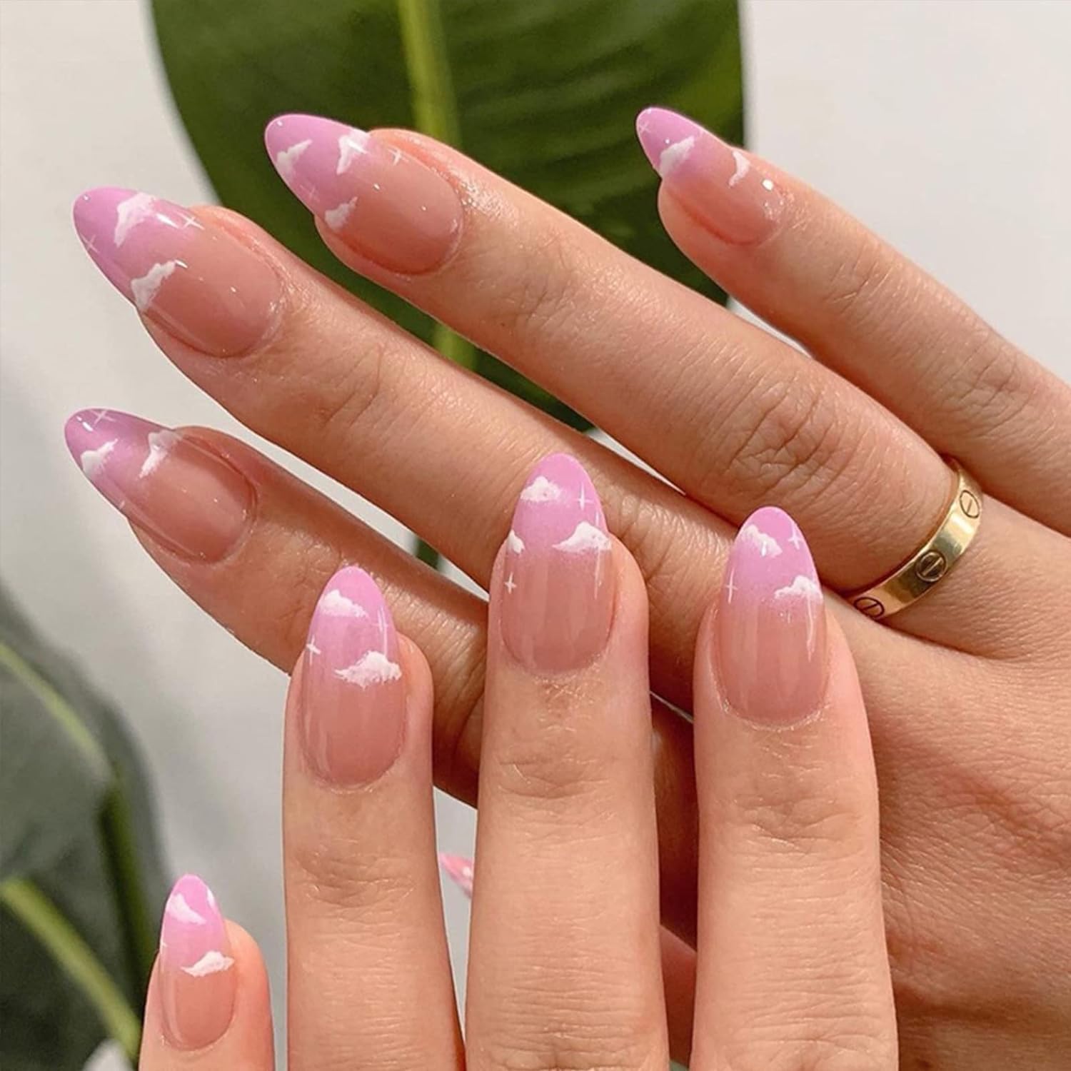 Misssix clear step-by-step application guide for fast, mess-free nails.