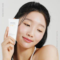 Mixsoon Bean Sunscreen texture close-up shows silky, non-sticky finish