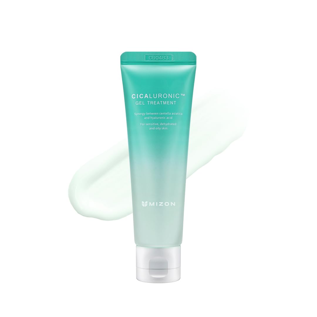 MIZON Cicaluronic gel treatment bottle closeup highlighting cooling hydration.