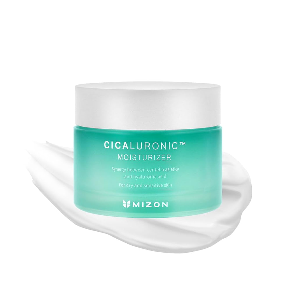 MIZON Cicaluronic Moisturizer bottle closeup highlights cooling hydration