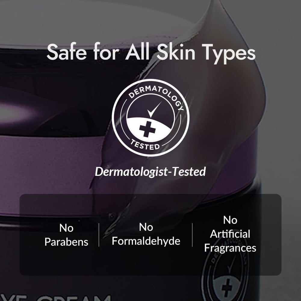 Close-up of the creamy formula with marine collagen and hyaluronic acid for hydrated skin.
