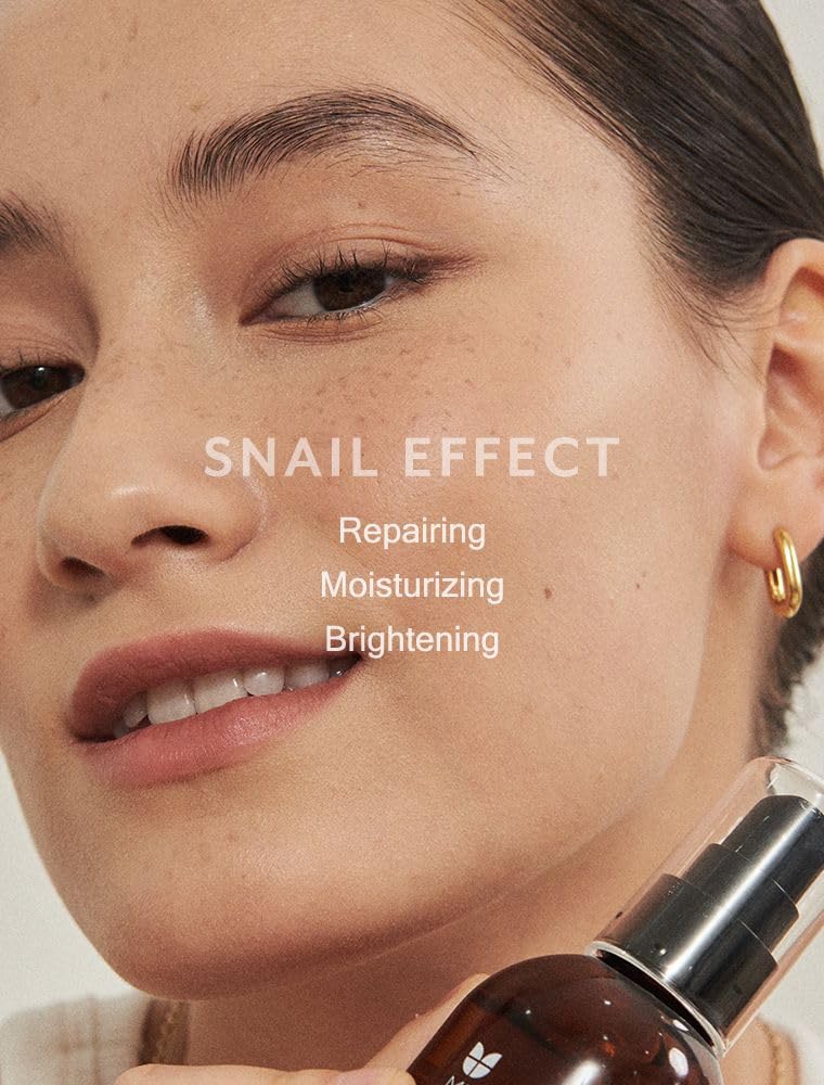 MIZON Snail Repair texture close-up indicating fast absorption.