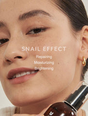 MIZON Snail Repair texture close-up indicating fast absorption.