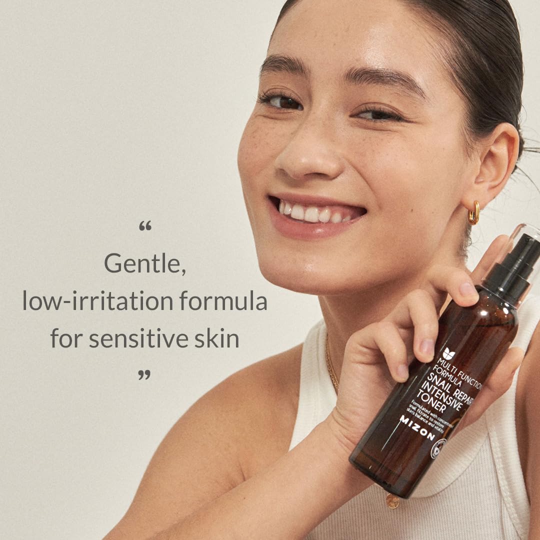 MIZON Snail Repair Intensive Toner ingredients close-up with snail mucin and HA.