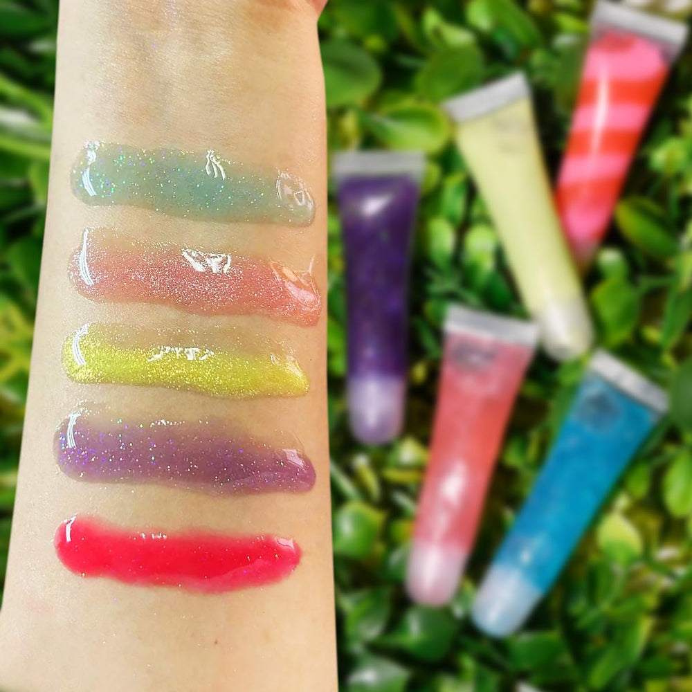 M&U lip gloss provides gentle hydration using plant-based ingredients.