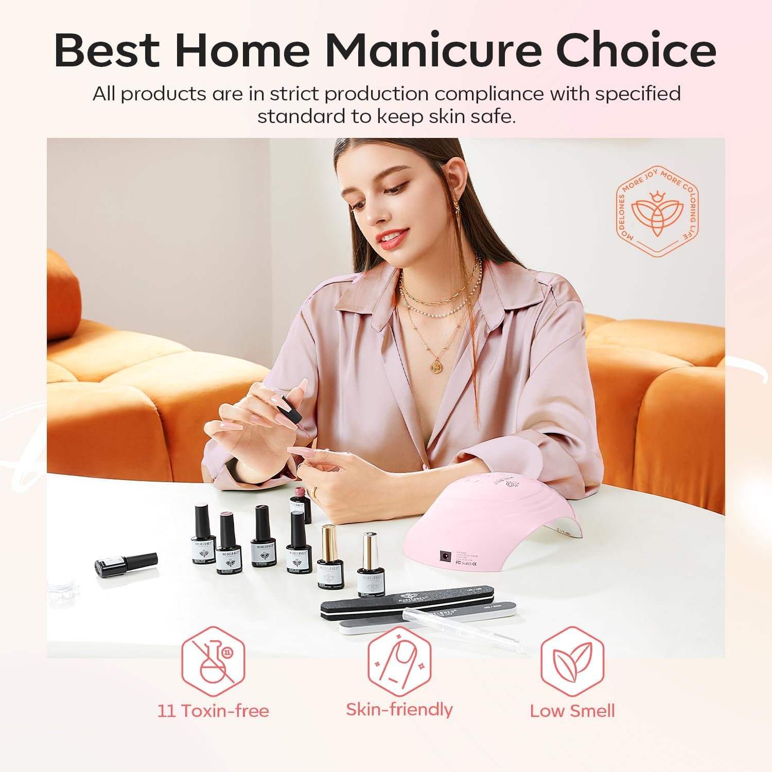 Modelones gift-ready nail art kit enhances DIY manicure gifts.
