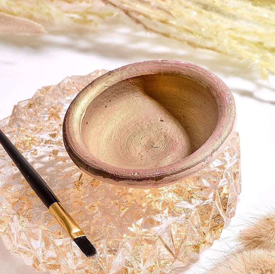 Molino Piane poppy and grenadine detail suggesting hydrating, antioxidant-inspired care.