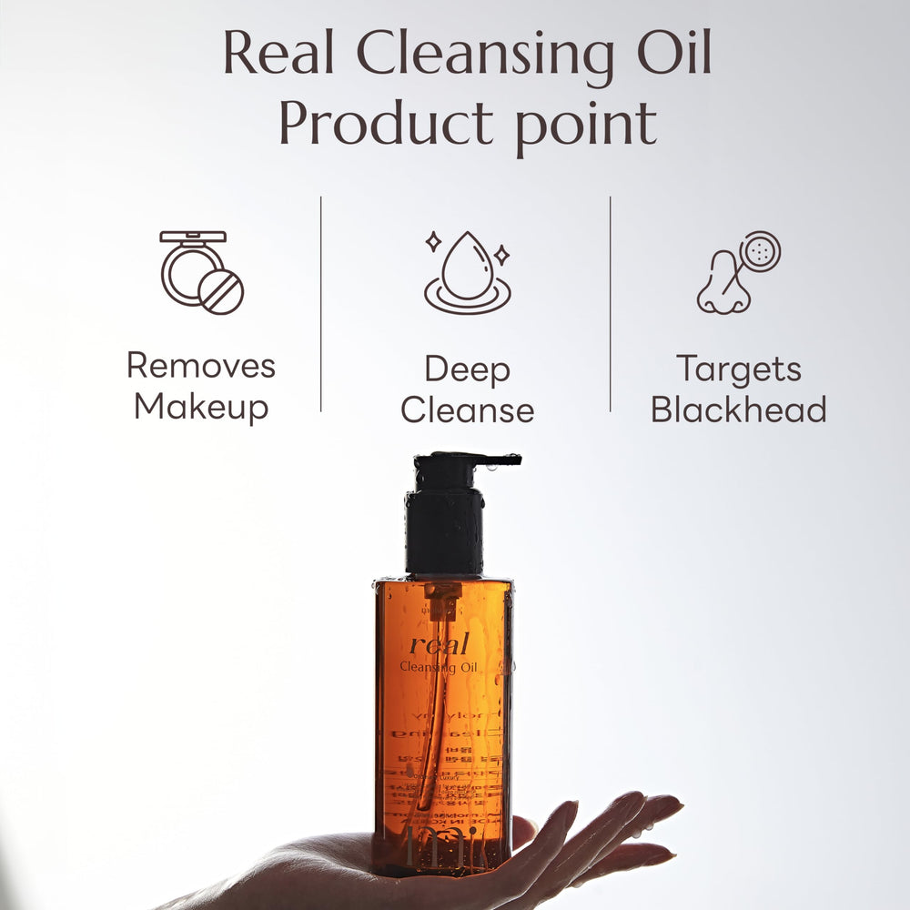 Molvany Real Cleansing Oil foamy texture cleanses pores for a refreshed, non-greasy finish