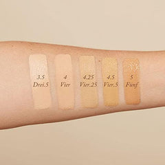 Compact Blunder Cover packaging supports on-the-go touch-ups with fragrance-free vegan formula.