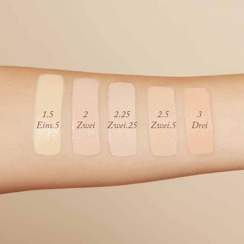 Monika Blunder Beauty Blunder Cover Foundation swatch on skin tone highlights natural finish and radiance