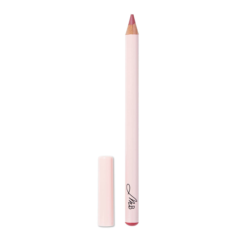 Monika Blunder Beauty Hot Line Lip Liner Davy tip close-up for precise lip shaping.