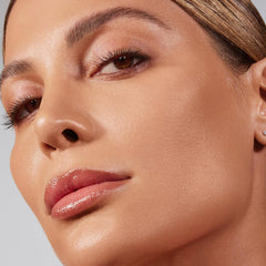 MORPHE Lightform Dewy Foundation packaging design ideal for travel