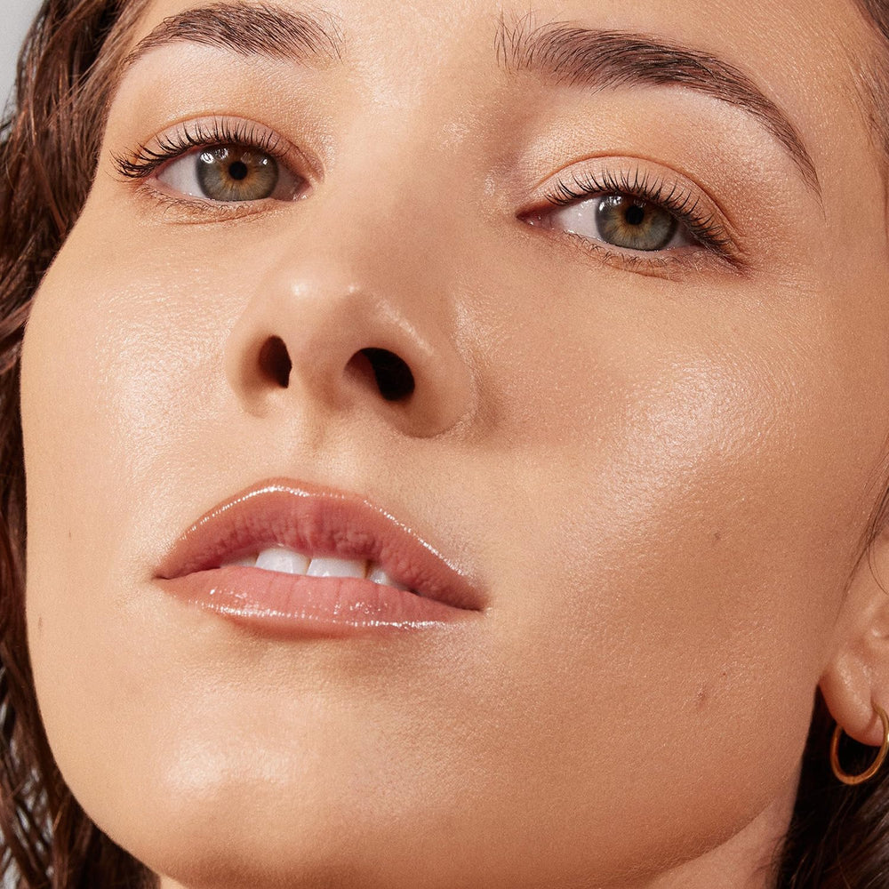 MORPHE Lightform Dewy Foundation pump for easy, precise application