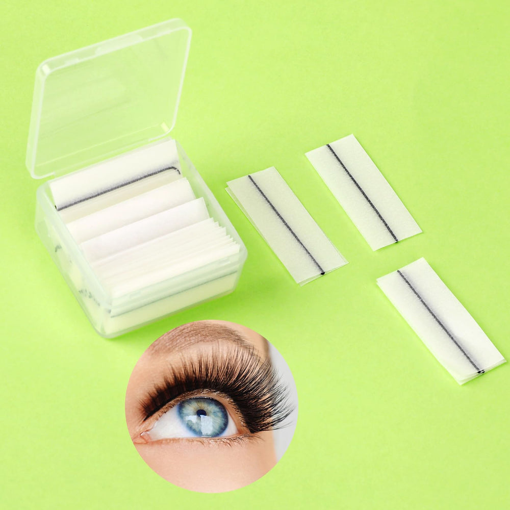 Box with Mozeat Lens 40-piece replacement strips for versatile looks