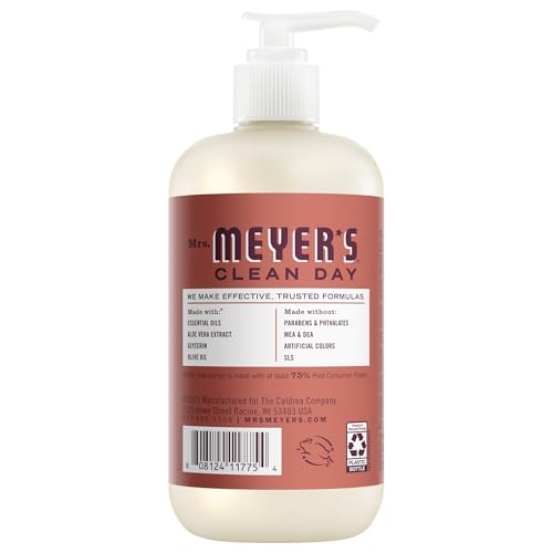 Mrs. Meyer's Clean Day Fall Leaves label closeup showing seasonal scent