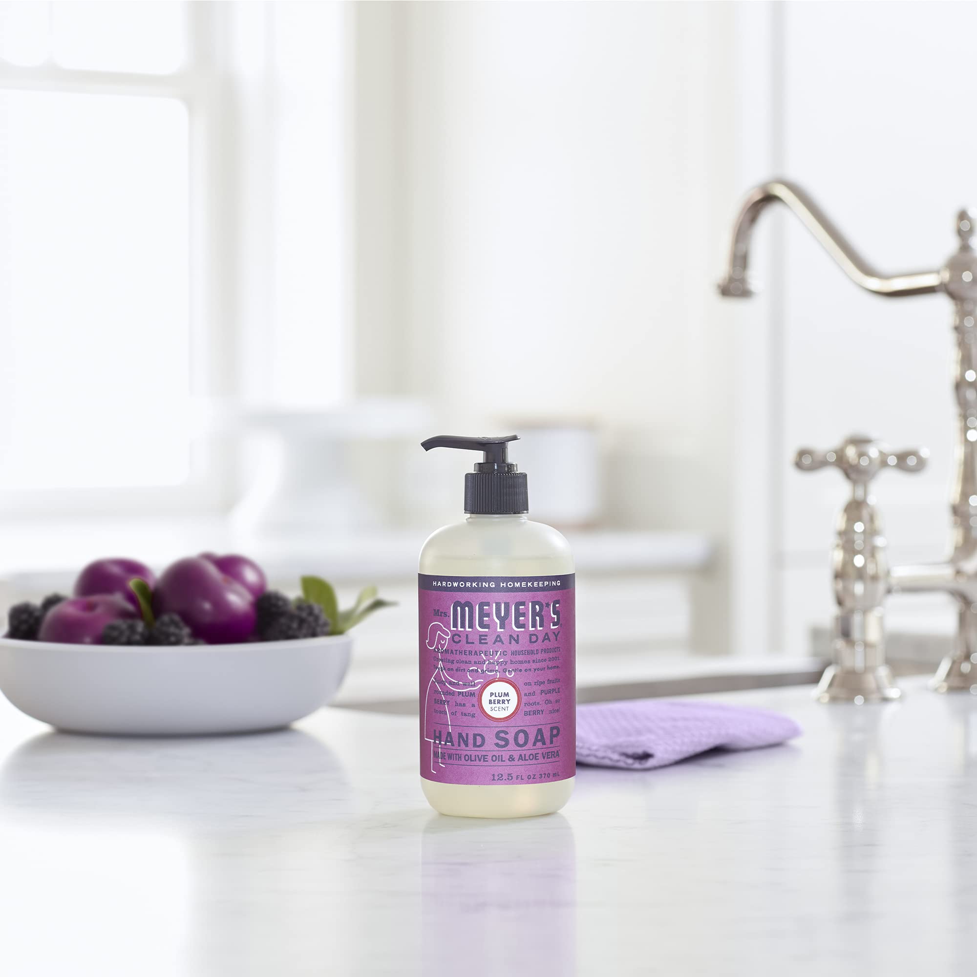 Sustainable hand care with olive oil and aloe vera