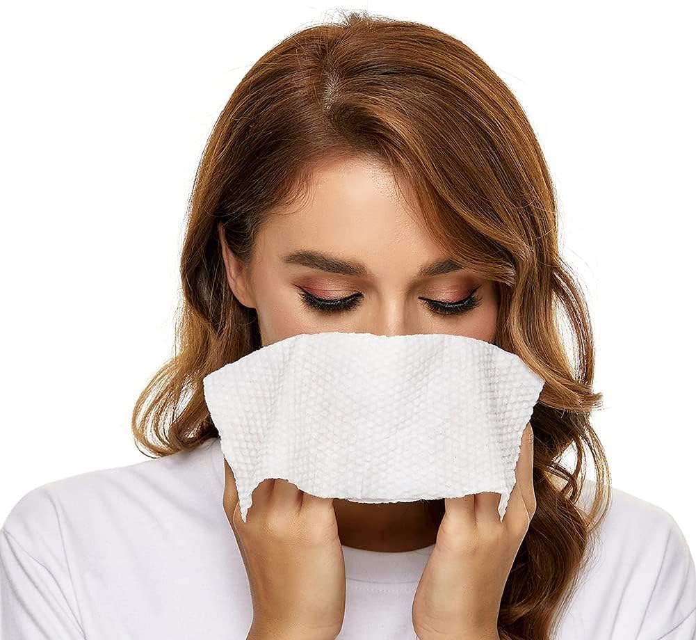 MSOEUESO makeup removal and surface cleaning in one convenient wipe