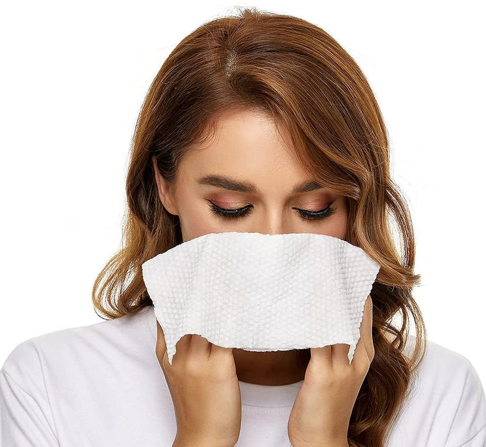 MSOEUESO makeup removal and surface cleaning in one convenient wipe
