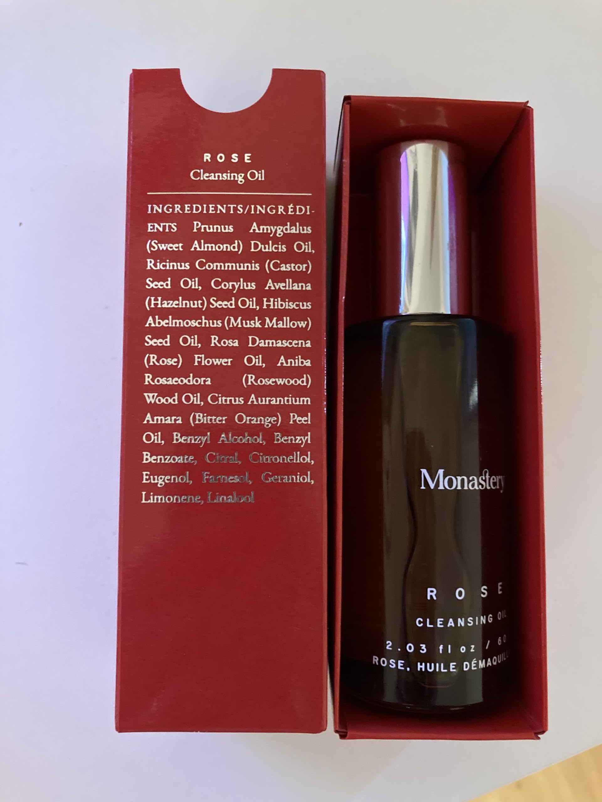 MST Monastery Rose Cleansing Oil pH-balanced formula protects the acid mantle