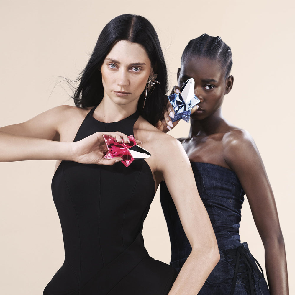 MUGLER Angel Nova refill bottle use, sustainable convenience for fragrance lovers